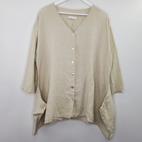 bryn Walker Tops - Bryn Walker Linen Tunic Top Button Down Neutral Lagenlook Oversized Minimal